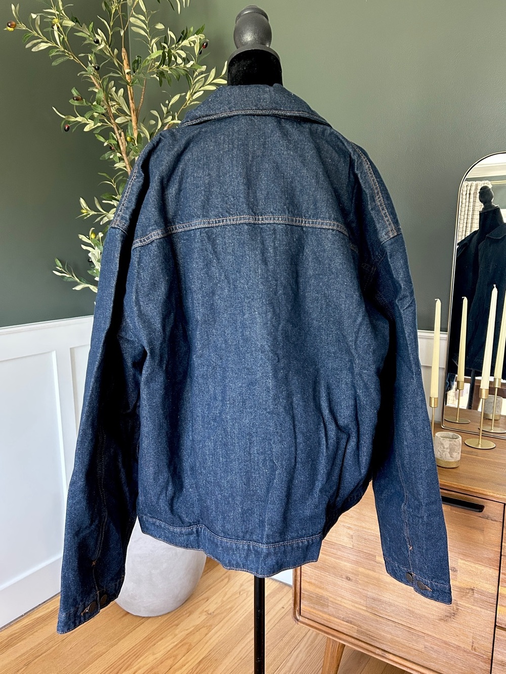 GAP Men’s Relaxed Denim Jacket, NWT - Picture 10 of 10